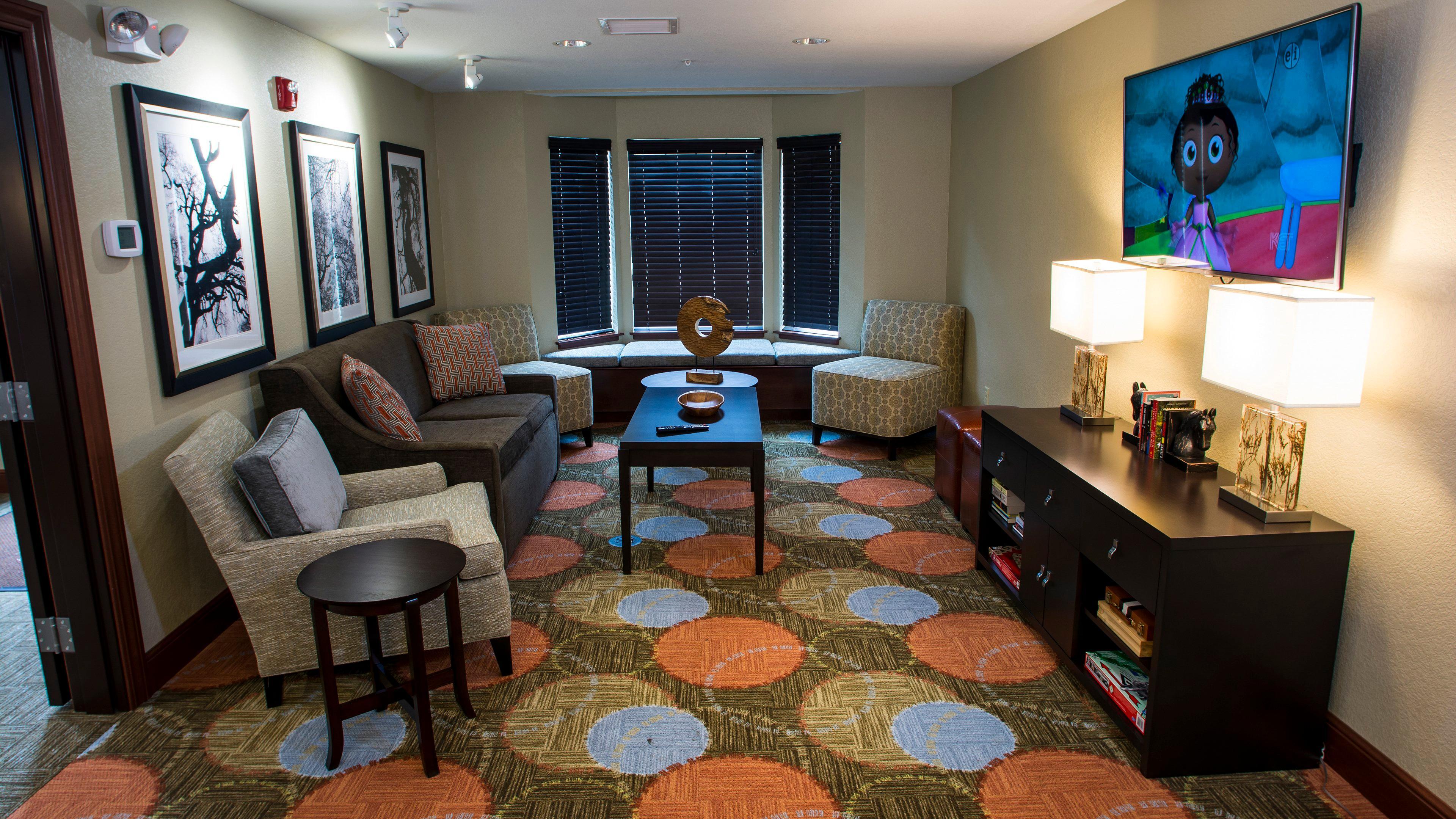 Staybridge Suites Lexington By Ihg Luaran gambar